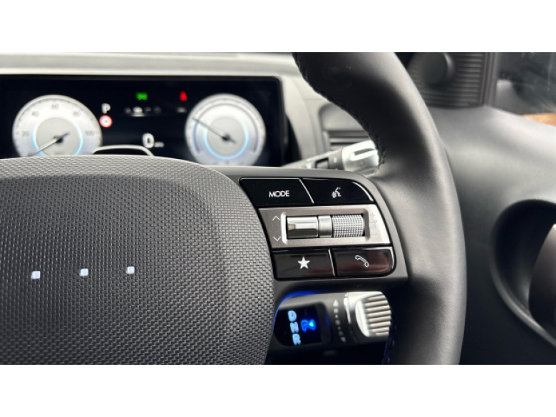 Hyundai INSTER 85kW 02 49kWh 5dr Auto Electric Hatchback